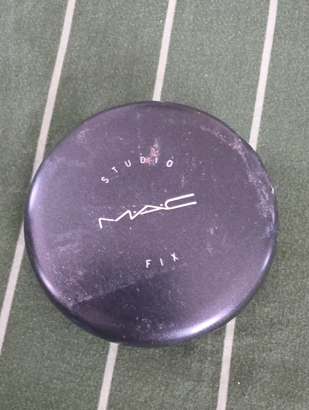 MAC Studio Fix Powder Plus Foundation NC35 Powder Foundation Compact - Picture 4 of 5